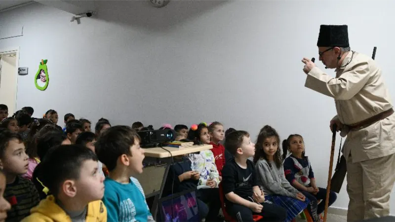 Depremzede çocuklara Çayırova'dan moral etkinliği