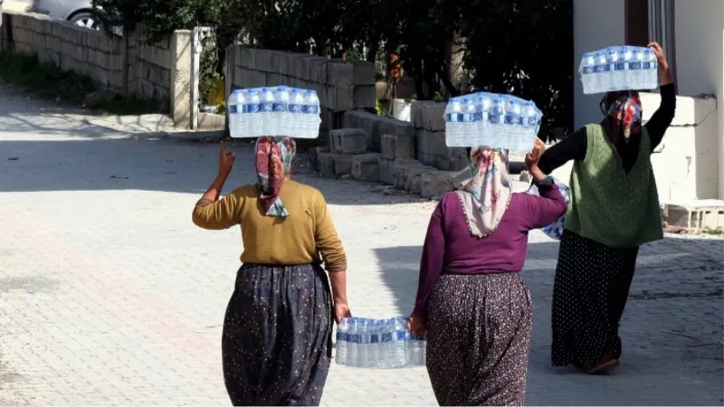 Hatay'da bir günde 95 bin litre su ulaştırıldı