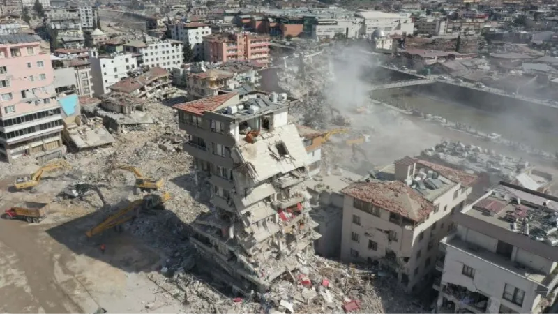 Hatay Valiliği enkaz kaldırılacak adresleri duyurdu