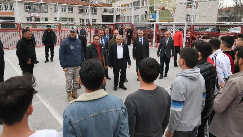 Kayseri protokolünden deprem bilgilendirmesi