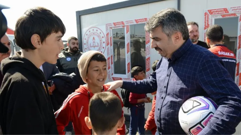 Bursa Yıldırım'dan afet bölgelerine yakın mercek