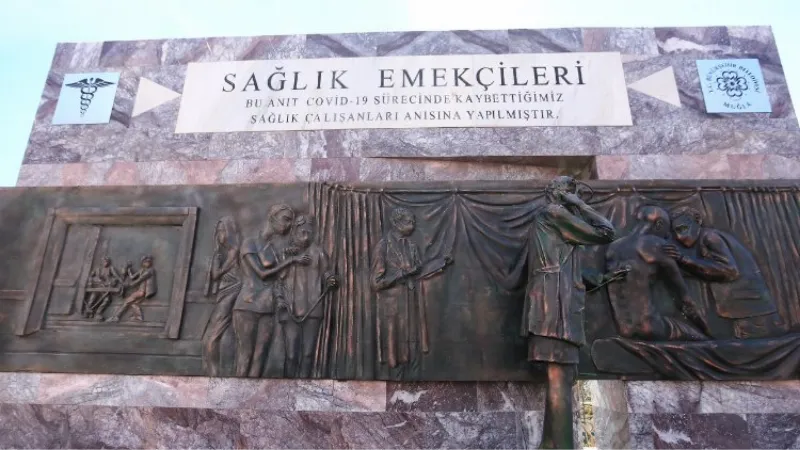 Muğla'da 'Sağlık Emekçileri' anıtlaştı