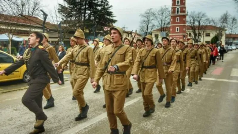 Bursa'da '15'liler Saygı Alayı'ndan anlamlı ziyaret