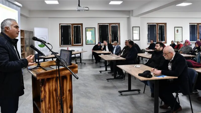 Bursa Osmangazi’de 'Üzüm Yetiştiriciliği' anlatıldı