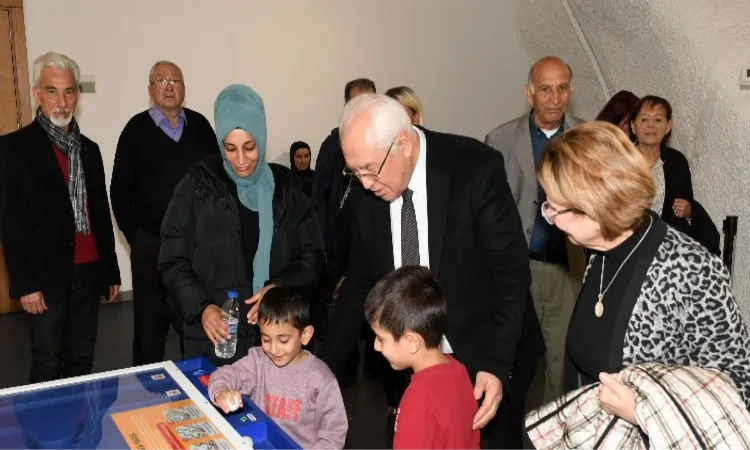 Afetzede çocuklar Nasreddin Hoca'da gönüllerince eğlendiler