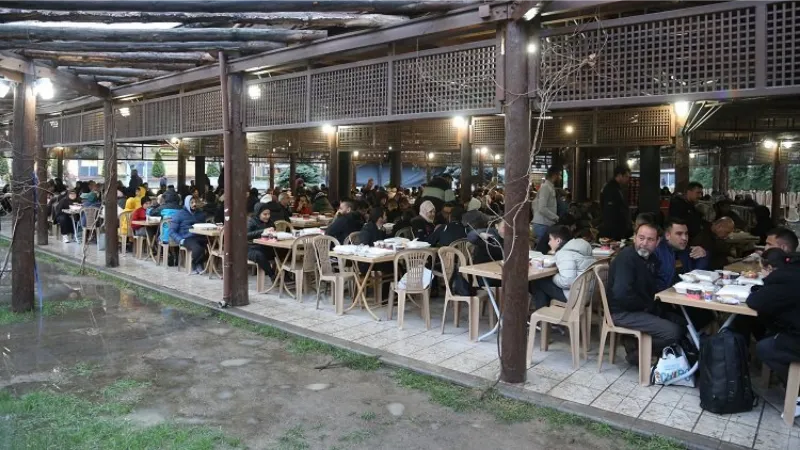 Kayseri Büyükşehir'den bereketli iftar sofrası