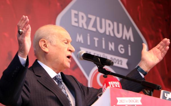 Bahçeli: Nükleer silah tehdidi endişeleri körüklemektedir, önümüzdeki yıllar kurşun gibi ağır olacaktır