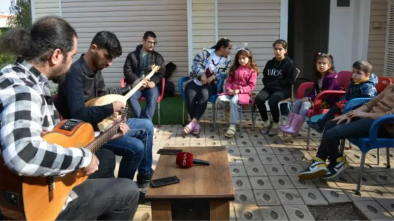 10 yıldır özel çocuklara ‘Sevgi şifadır’ sloganı ile müzikle terapi yapıyor