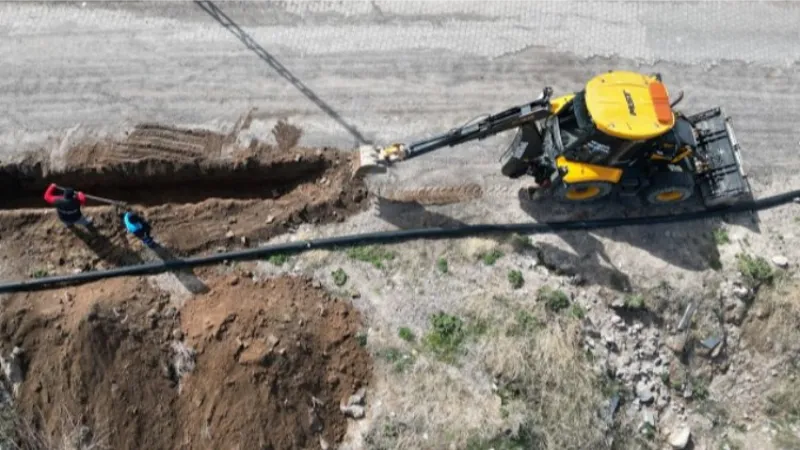 Nevşehir Belediyesi'nden içme suyu hattı çalışması