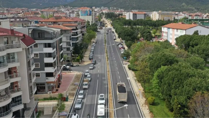 Büyükşehir ile güvenli ve konforlu yollar