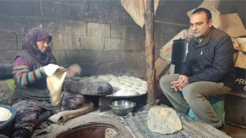 Tandırda yakılan tezek, kırsaldaki kadınların KOAH nedeni