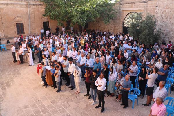 Süryaniler, Midyat'ta Meryem Ana'yı anıp dua etti