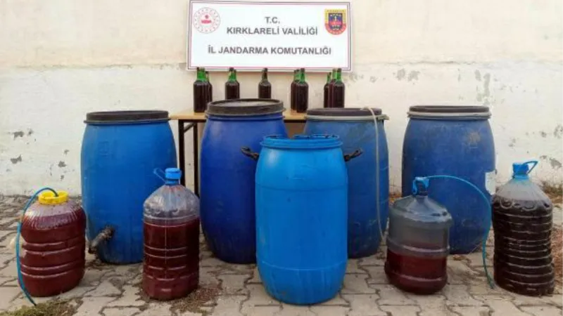 Kırklareli'de 14 bin 960 litre sahte içki ele geçirildi