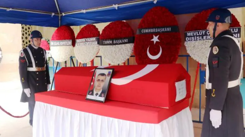 Şehit karakol komutanı, Antalya'da son yolculuğunu uğurlandı