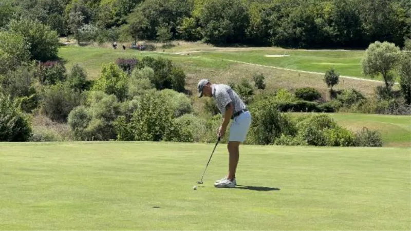 Milli golfçü Leon Kerem Açıkalın'dan büyük başarı 