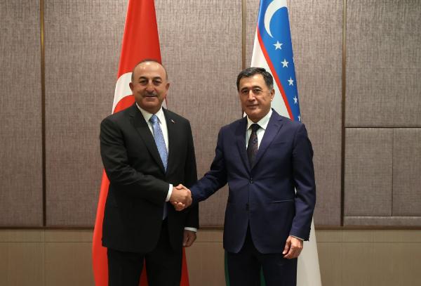 Bakan Çavuşoğlu, Özbekistan Dışişleri Bakanı Norov ile görüştü