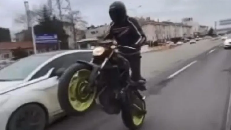 Silivri'de tek teker polisten kaçan motosikletliye 23 bin lira ceza 