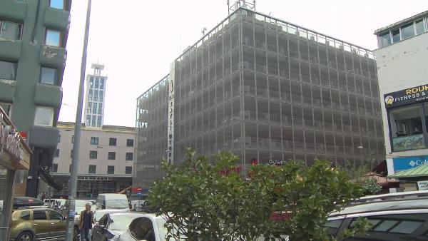 Karaköy'deki 46 yıllık otopark hafta sonu kapanıyor; Esnaf yeni yer telaşında