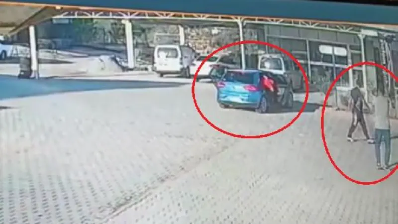 Mersin'de Oto Galericiler Sitesinde silahlı kavga anı kamerada: 2 yaralı