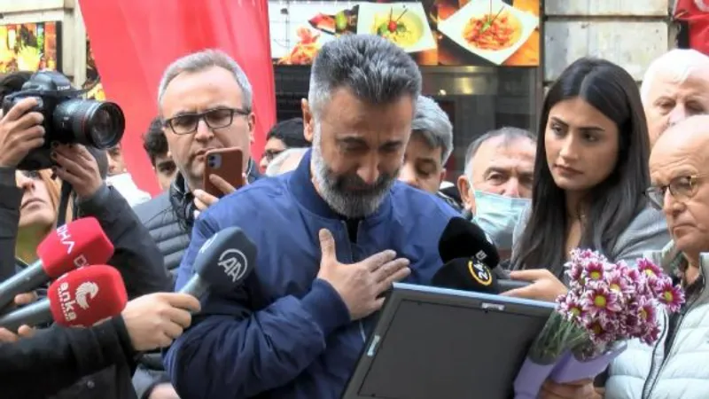 İstiklal Caddesi'nde en acı an; Eşi ve kızını kaybettiği noktaya geldi