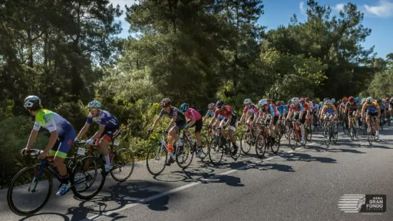 AKRA Gran Fondo Antalya powered by AG Tohum'da pedallar, iyilik için dönecek