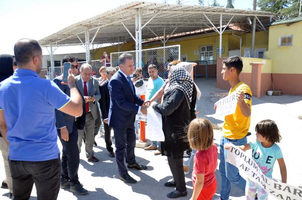 Sarıgül: Gürsel Tekin açıklama yaptığına göre altı boş olduğunu tahmin etmiyorum