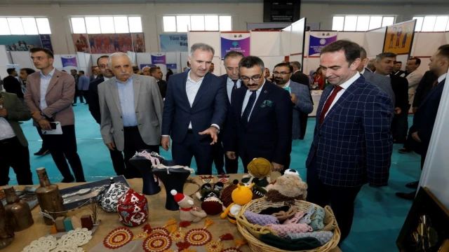 5. Üniversite ve Meslek Tanıtım Günleri başladı