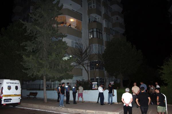16 yaşındaki Zeynep 3'üncü kattan düşüp öldü, cesedi ailesi buldu