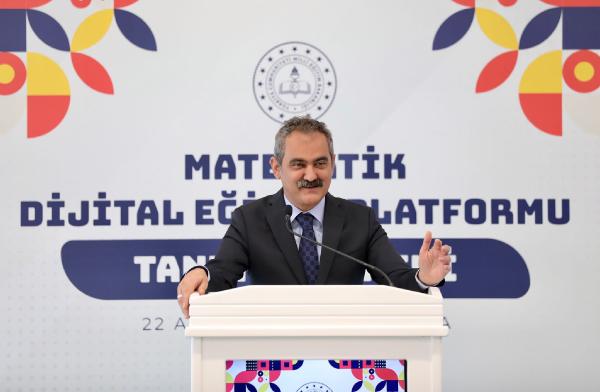 Bakan Özer: Matematikle ilgili problemi gidermek için büyük çaba gösteriyoruz