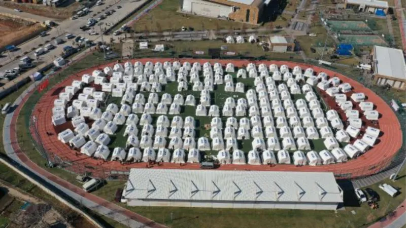 Gaziantep'te çadır kentler kuruluyor 
