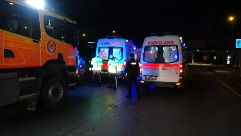 İzmir'de otomobil, çaya uçtu; Kırgız kadın öldü, 1'i Ukraynalı 3 yaralı