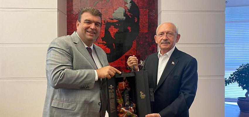 Başkan Yetişkin Kılıçdaroğlu’nu Ziyaret Etti