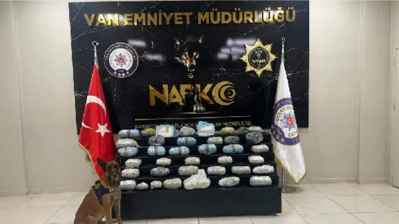 'Bobi' ile aramada 31 kilo 770 gram uyuşturucu ele geçirildi