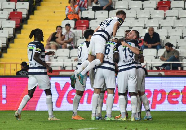 Fraport TAV Antalyaspor - Kasımpaşa: 0-2