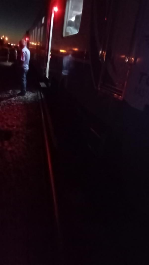 Diyarbakır-Batman seferini yapan yolcu treni raydan çıktı