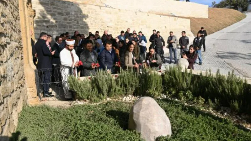 Çanakkale Savaşları'nın ilk şehitleri dualarla anıldı