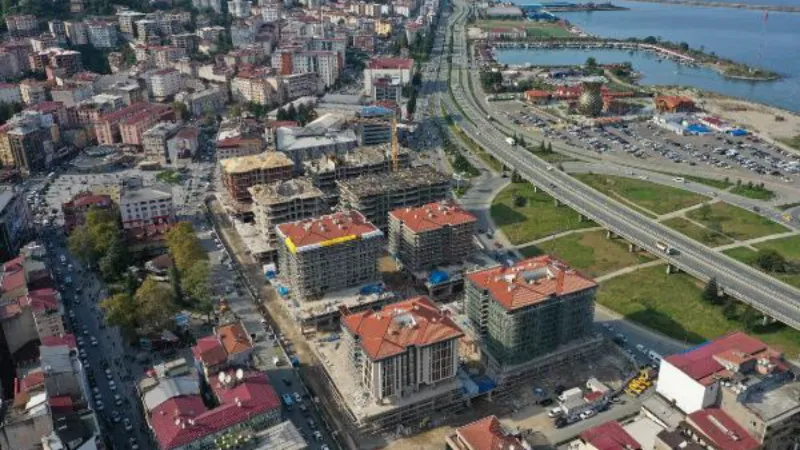 Rize'de korozyonlu alandaki kentsel dönüşümde yer teslimi yıl sonu