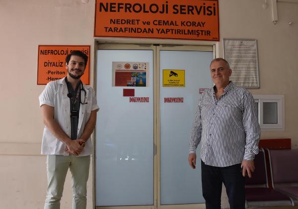 Çocuk sevgisi, baba-oğlu çocuk doktorluğunda buluşturdu