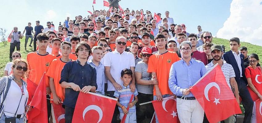 Muharrem İnce 30 Ağustos'ta Gençlerle Buluştu