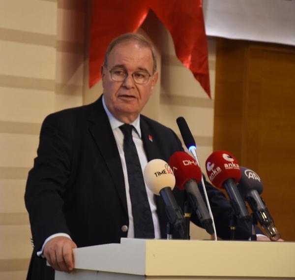CHP'li Öztrak: Döviz yokluğu yerine döviz çokluğunu düşüneceğiz