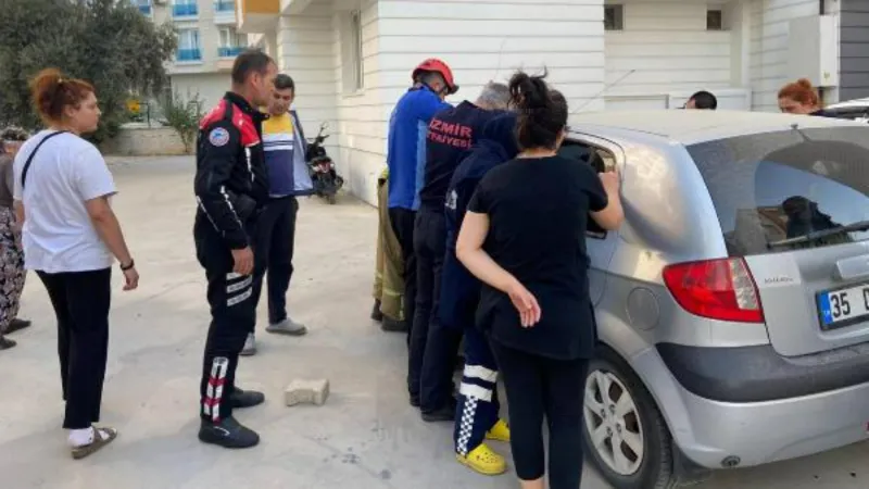 Kapıları kilitlenen otomobilde mahsur kalan bebeği itfaiye kurtardı