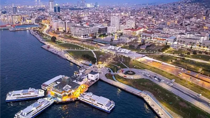 İzmir Türkiye'nin ilk elektrikli yolcu gemileri için harekete geçti
