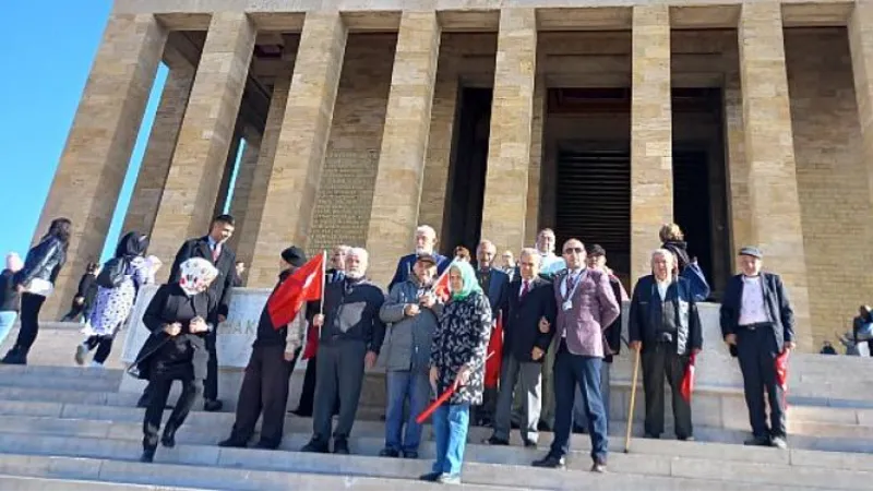 Gönül Köşkü Huzurevi Sakinleri Anıtkabir’i Ziyaret Etti