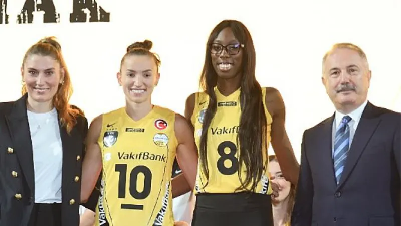 Tüm Kupaların Son Şampiyonu VakıfBank yeni sezonun perdesini açtı