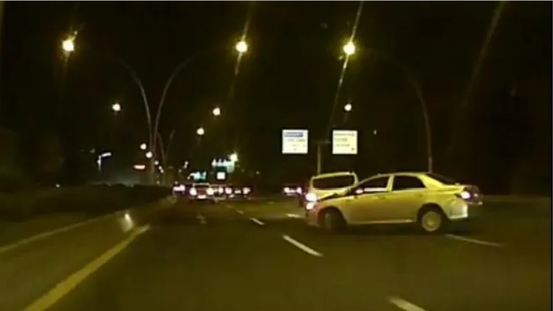 Trafikte makas atıp, kaza yapan sürücüye ceza