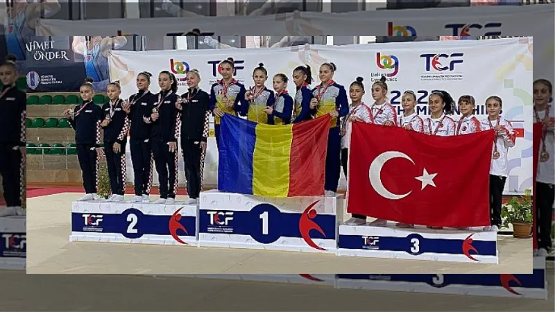 Erdem’den ödüllü sporculara kutlama