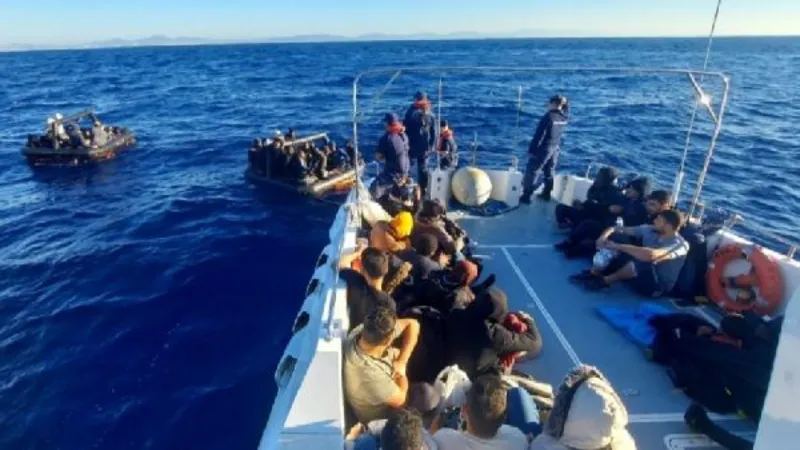 Datça'da 64 göçmen kurtarıldı 