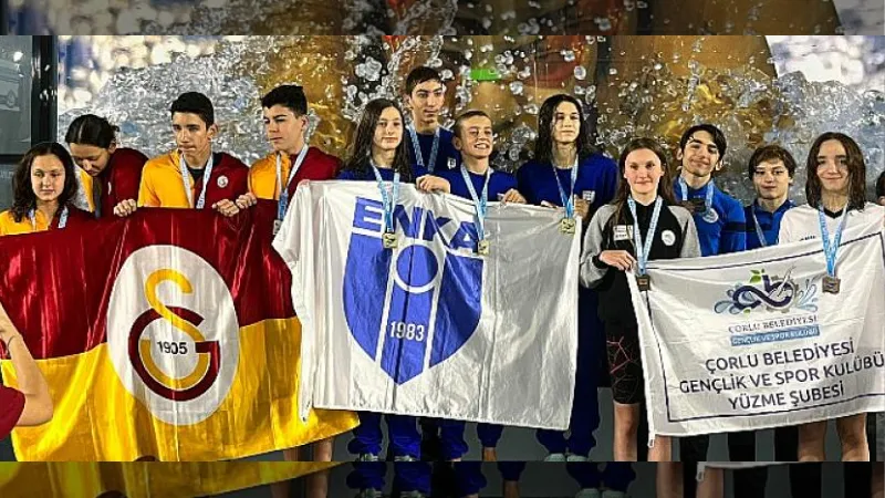 Yüzücülerimizden Büyük Başarı