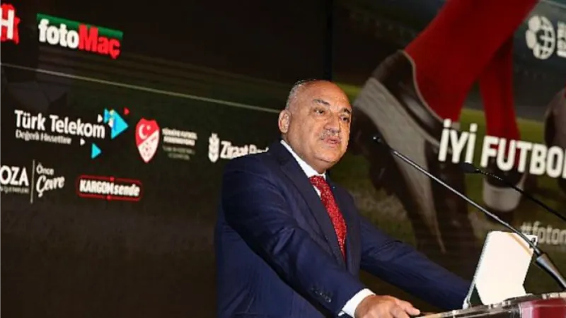 TFF Başkanı Mehmet Büyükekşi, Uluslararası Futbol Ekonomi Forumu'nda konuştu