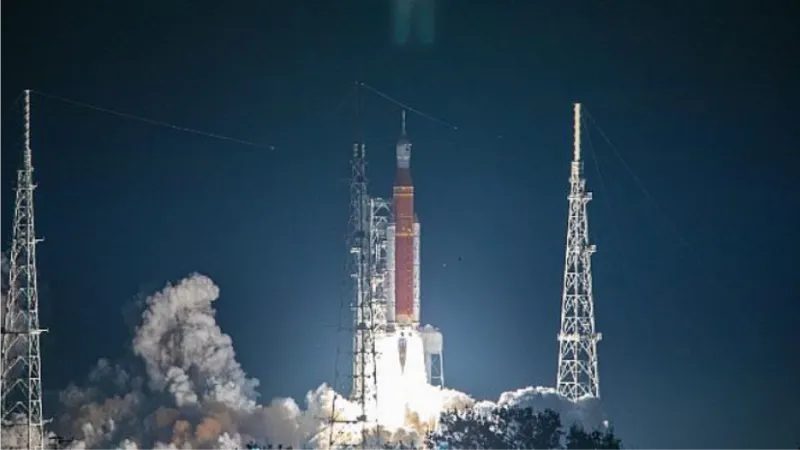 Uzay Fırlatma Sistemi’nin Boeing tarafından geliştirilen alt çekirdek kademesi, NASA’nın ilk Artemis Ay görevine güç veriyor
